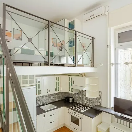 Centrale- Duomo - Loft Attaccato A M1 E Ac דירה *